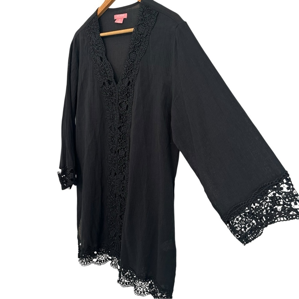 Isaac Mizrahi Women's Medium Crochet Lace Black Swimsuit Beachy Vacation Coverup - Picture 3 of 6